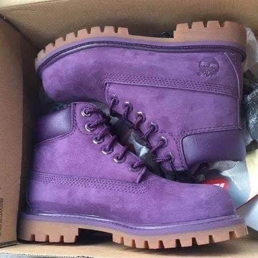 **🔥 The Beautiful Purple Customised Boot **🔥
