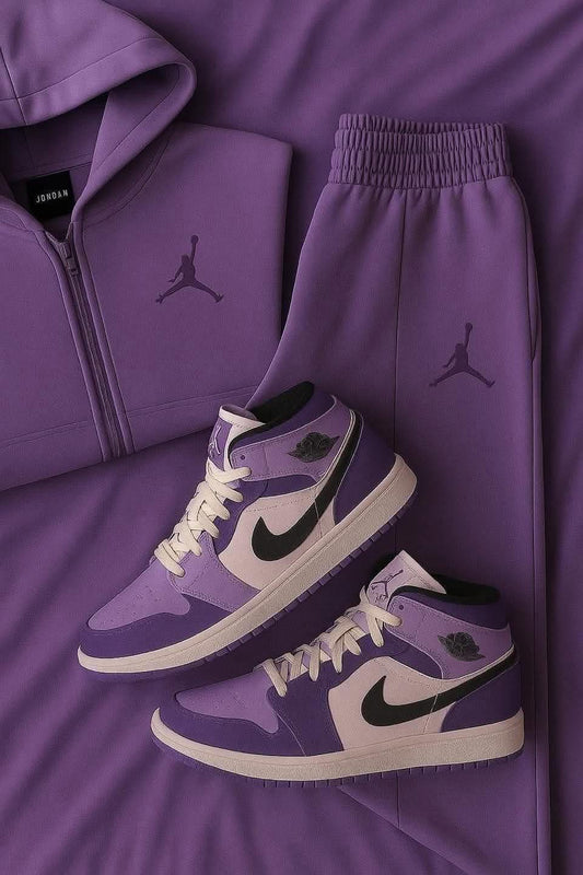 **🔥 The Amazing Purple Tracksuit And Sneakers For You 🔥**